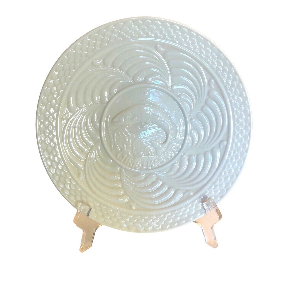 Vintage 1978 BELLEEK Ireland CHRISTMAS 9" A Leaping Salmon Decorative Plate
